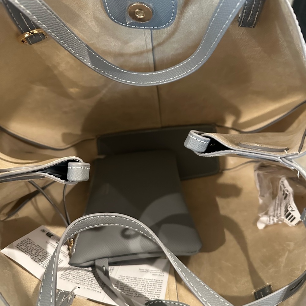 Polene-inspired Grey Women’s Tote Bag - Picture 3 of 4